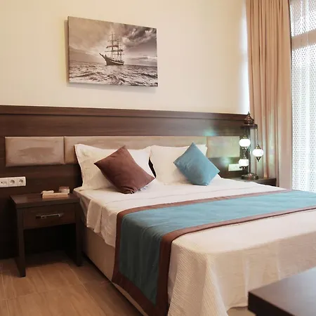 Hotel Atlas 3*